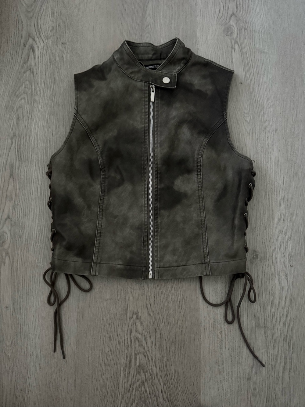 Sleeveless Faux Leather Zip-Up Vest - Black